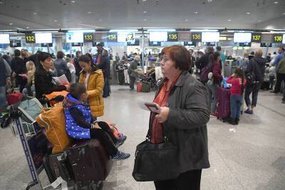 Минтранс открыл горячую линию из-за закрытия аэропортов на юге России