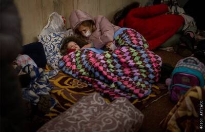 В Киеве объявлена воздушная тревога, жителей просят пройти в убежище