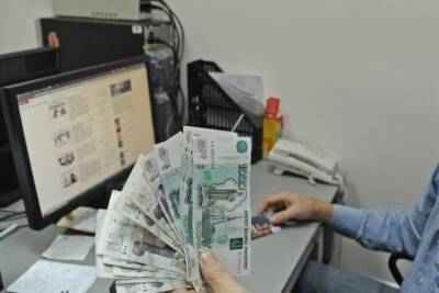 Волжанин поверил мошенникам с сайта объявлений и лишился 163000 рублей