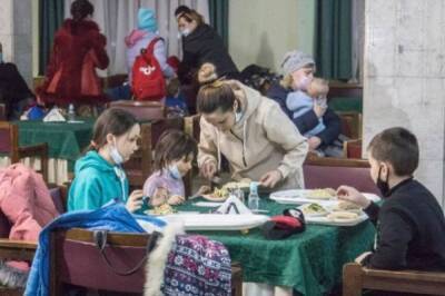 СМИ: В РФ с 18 февраля эвакуировали почти 113 тыс. жителей Донбасса