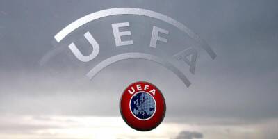 УЕФА запретил проведение международных матчей в России