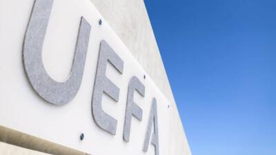 УЕФА перенесла финал Лиги чемпионов из Санкт-Петербурга в Париж