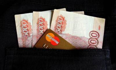 Как санкции в отношении российских банков повлияют на жизнь тюменцев: ответ эксперта