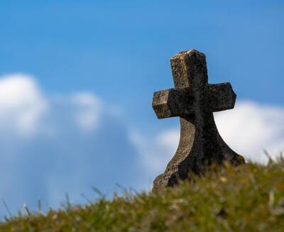 Найденная мёртвой на рязанском кладбище женщина была многодетной матерью