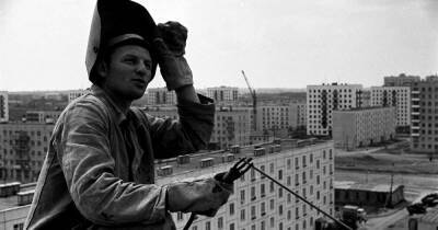 Откуда в СССР пошла мода на сталинки и хрущевки - ren.tv - Российская Империя - Строительство