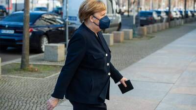 Меркель обокрали в магазине в Германии
