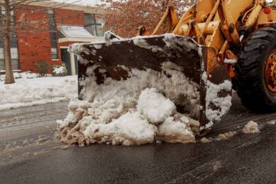 Городские службы Мурманска не прошли проверку прокуратуры — их накажут за неправильный вывоз снега