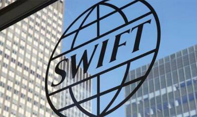 Bloomberg узнал, почему страны ЕС не стали отключать Россию от SWIFT