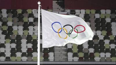 МОК просит не использовать флаги и гимны России и Белоруссии на турнирах