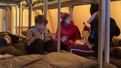 В центре «Мосволонтёр» рассказали о сборе гуманитарной помощи для беженцев из Донбасса