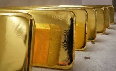 Марк Мобиус советует запасаться золотом и акциями Китая