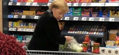 Ангела Меркель заявила в полицию о краже кошелька в берлинском супермаркете