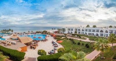 Отели Египта не будут выселять застрявших на курортах из-за приостановки сообщения россиян и украинцев