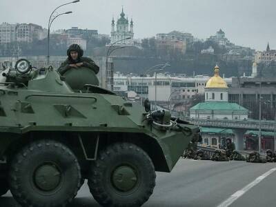 Танки в Киеве: мэр Кличко заявил о прорыве российских войск к столице