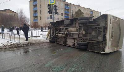 Появилось видео крупной аварии с автобусом в Ялуторовске Тюменской области