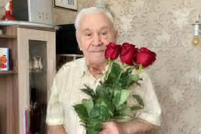 В Ярославле ветерана ВОВ поздравили с 99-летием