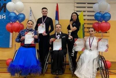 Танцоры-колясочники из Тамбова вернулись с медалями с соревнований в Липецке