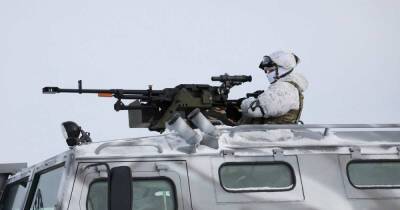 МО: РФ нанесла удар высокоточным оружием по военным объектам Украины