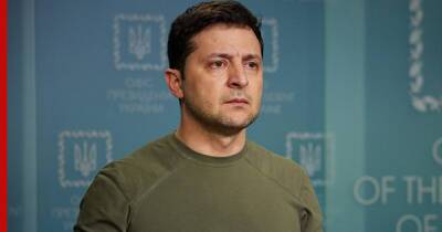 Зеленский записал видеообращение из центра Киева