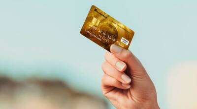 Приватбанк вводит кредитные каникулы по кредитным картам