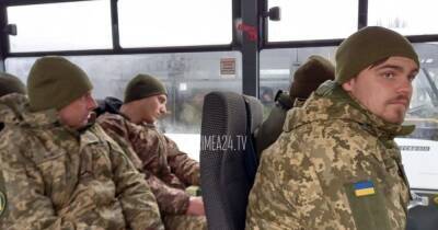 Пленных украинских пограничников с острова Змеиный привезли в Севастополь, — Черноморский флот РФ