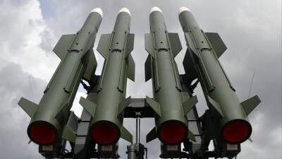 По жилому дому в Киеве попала ракета украинского ЗРК средней дальности «Бук-М1»