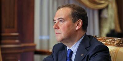 Медведев посчитал приостановку членства в СЕ "хорошой возможностью" вернуть смертную казнь