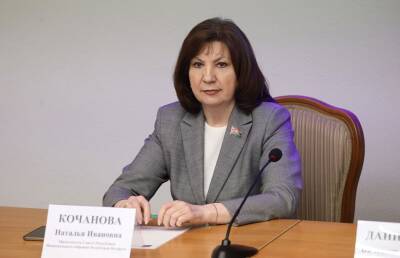 Наталья Кочанова провела встречу с наблюдателями от СНГ