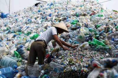 Пластмассовый мир не должен победить: ООН планирует обсудить соглашение по борьбе с пластиком