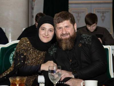 Дочь Кадырова: Никто не рад этой войне