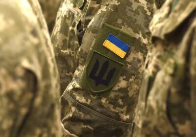 На счетах украинцев есть 5 миллиардов, чтобы помочь армии