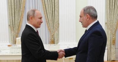 Путин и Пашинян обсудили договоренности по Нагорному Карабаху