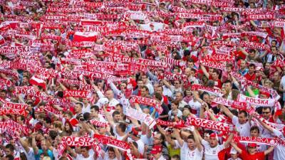 Сборные Польши и Швеции по футболу отказались играть с Россией