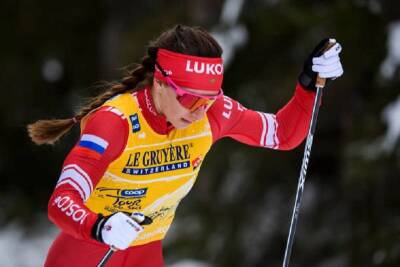 Выпускница смоленского вуза продолжает лидировать в кубке мира по лыжным гонкам