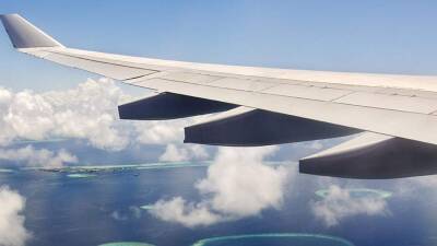 Самолет Коморских островов разбился в районе Индийского океана