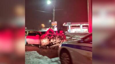 Chevrolet Camaro разбилась в ДТП на Северном мосту в Воронеже