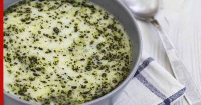 30 минут на кухне: турецкий суп яйла с йогуртом и рисом