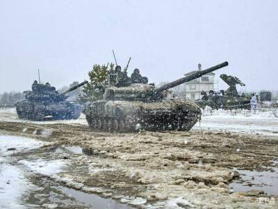 Денежное обеспечение украинских военных с марта поднимут на 30% – Минобороны