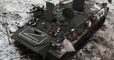 В Генштабе назвали потери российских войск: более 300 человек, 16 самолетов и 102 танка
