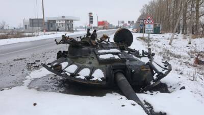 В Харькове - уличные бои, под Киевом горит нефтебаза