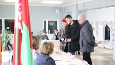 Явка на референдуме в Белоруссии на 14:00 составила 61,91%