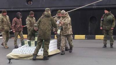 Сдавшиеся военные с острова Змеиный рассказали об отношении к ним в РФ