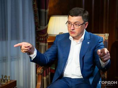 Мэр Мариуполя Бойченко сообщил, что бизнес помогает укрепить позиции ВСУ и Нацгвардии в Мариуполе