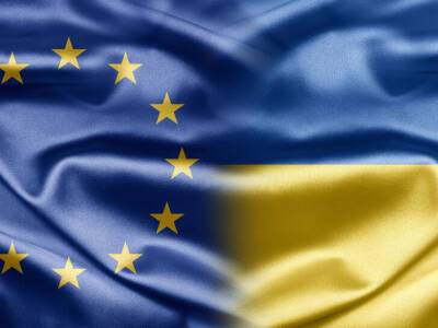 ЕС профинансирует поставку летального оружия в Украину