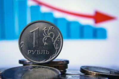 Курс рубля продовжує знижуватись. Причини і наслідки.