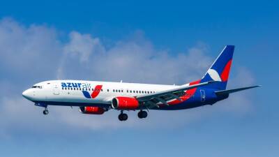 Azur Air с 28 февраля приостанавливает рейсы в Мексику, Доминикану и на Кубу