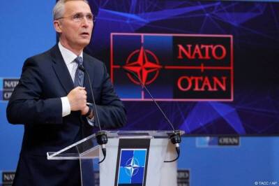 Столтенберг призвал НАТО сплотиться из-за перевода сил сдерживания РФ в особый режим
