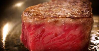 Рижский ресторан John подаст на ужин гурманам самое эксклюзивное мясо в мире