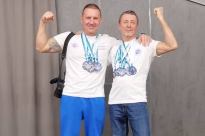 Спортсмены из Хабаровска завоевали медали на чемпионате по зимнему плаванию