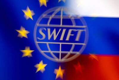Топ-5 недели: отключение России от SWIFT и выступление Пауэлла